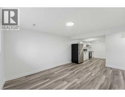 215 Rundlecairn Road NE - photo 14