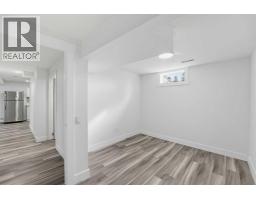 215 Rundlecairn Road NE - photo 21