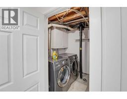 215 Rundlecairn Road NE - photo 24