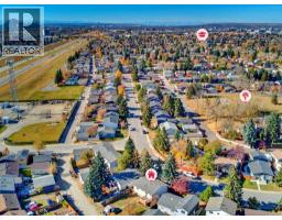 215 Rundlecairn Road NE - photo 39