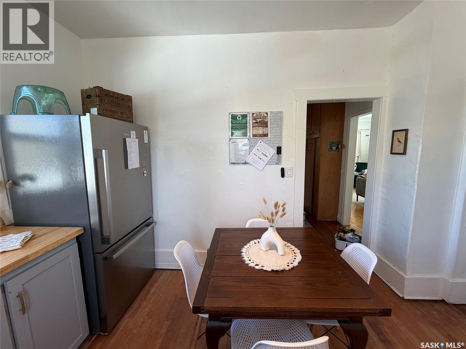 345 2nd STREET W - 15