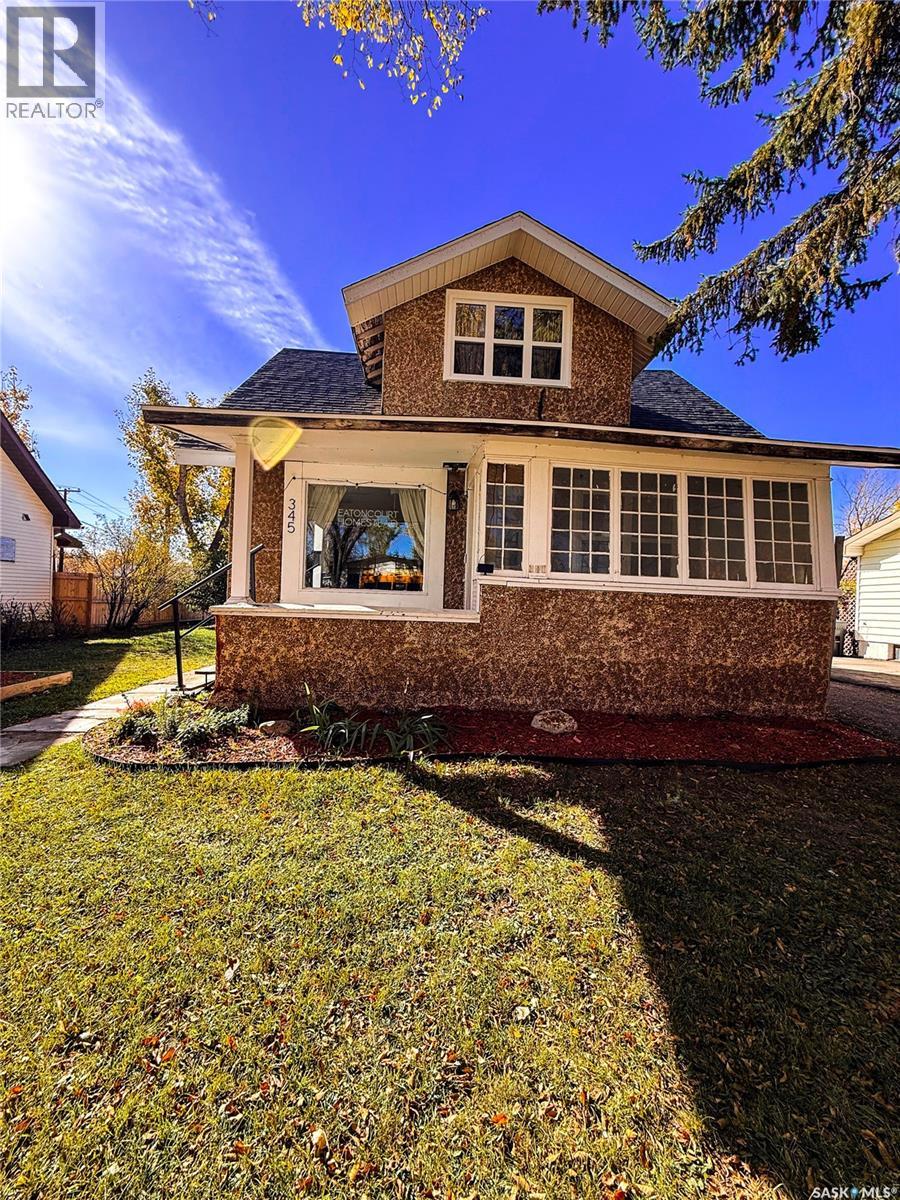 345 2nd STREET W - 36