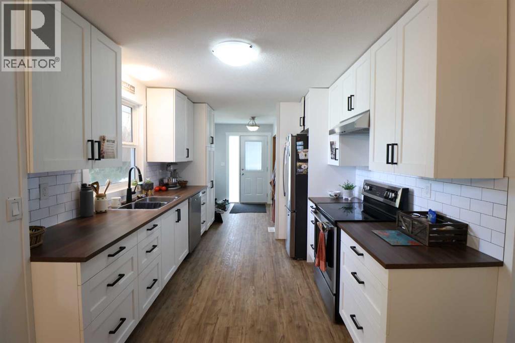 5612 57 Street - 5