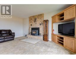 Family room - 236056 23rd Line, Zorra, ON N0M2G0 Photo 11