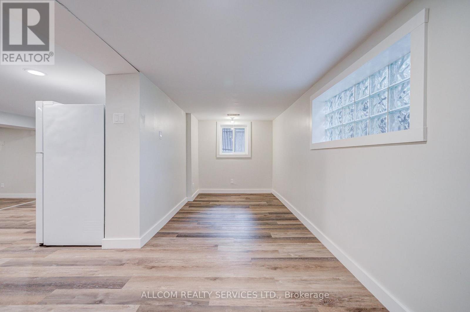 164 Glenvale Boulevard, Toronto, ON photo 44