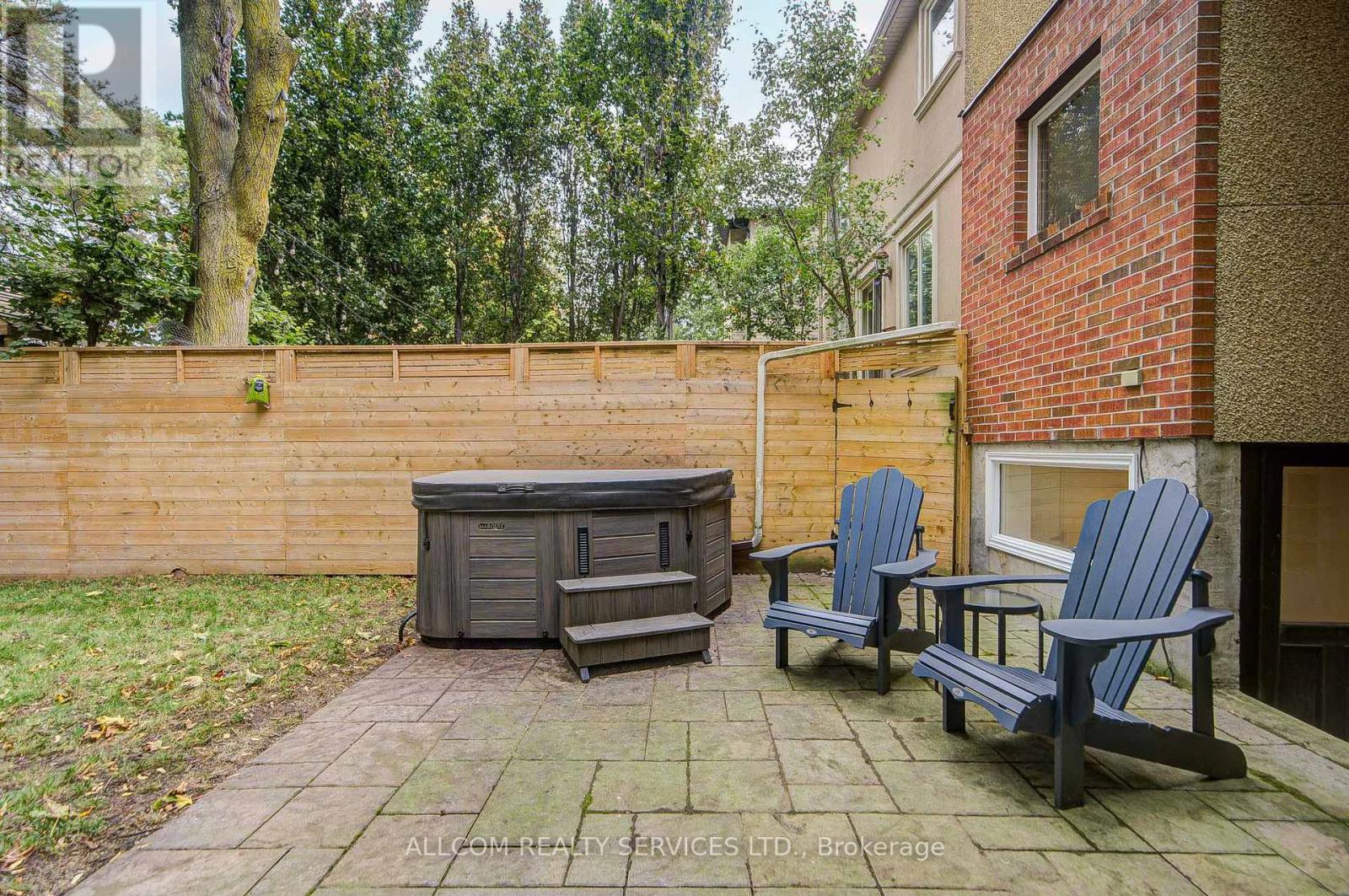 164 Glenvale Boulevard, Toronto, ON photo 46