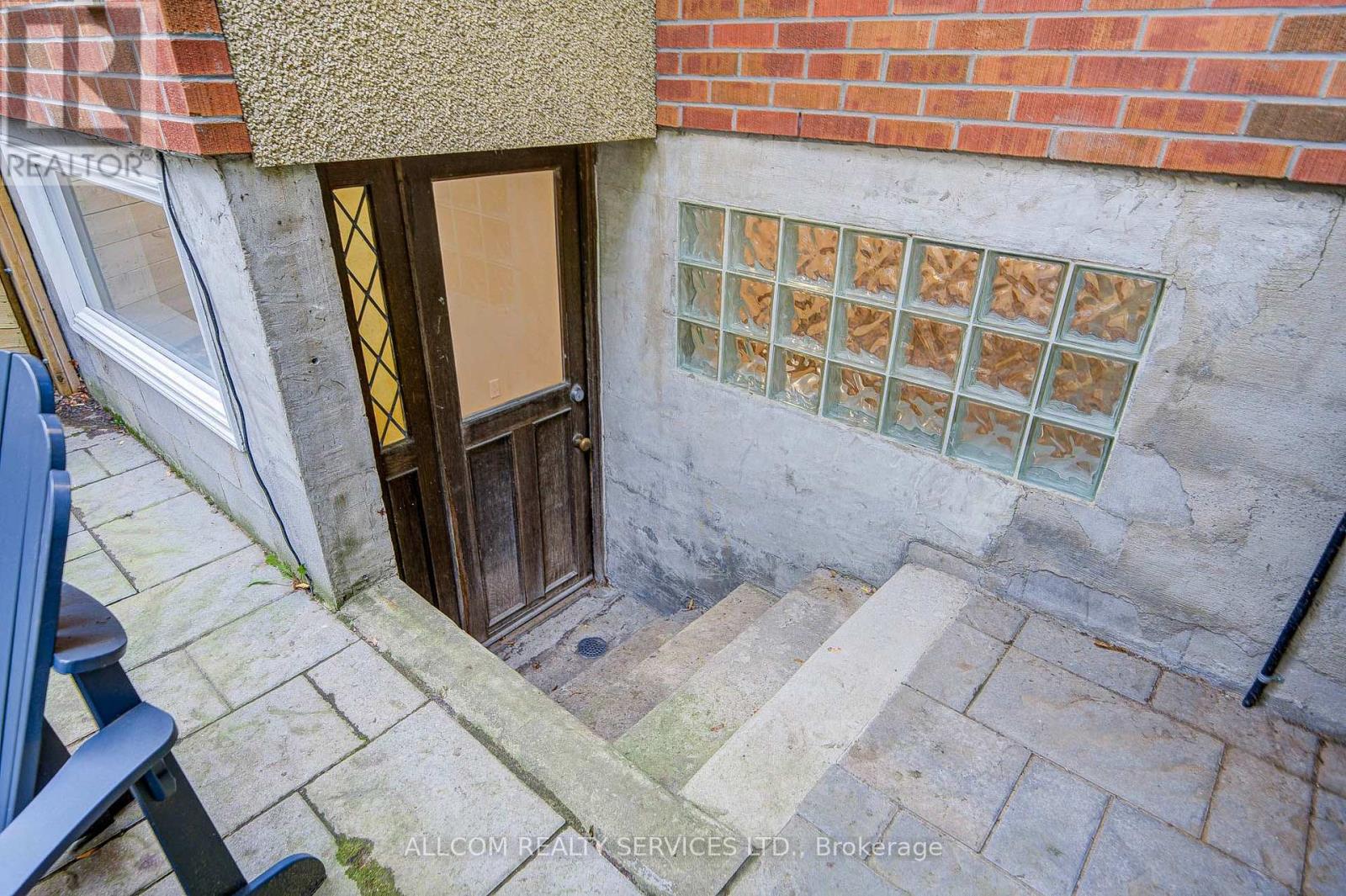 164 Glenvale Boulevard, Toronto, ON photo 48