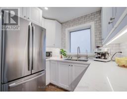 164 Glenvale Boulevard, Toronto, ON M4G2W3 Photo 15