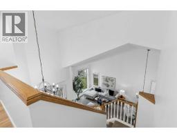 243 Sierra Morena Close Sw, Calgary, AB T3H3G3 Photo 25