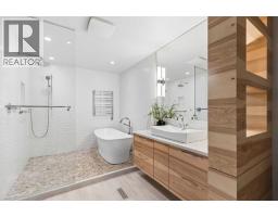 243 Sierra Morena Close Sw, Calgary, AB T3H3G3 Photo 19