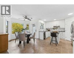 4pc Bathroom - 243 Sierra Morena Close Sw, Calgary, AB T3H3G3 Photo 8