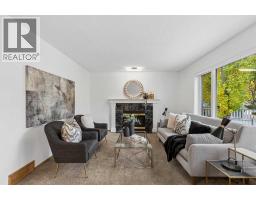243 Sierra Morena Close Sw, Calgary, AB T3H3G3 Photo 14