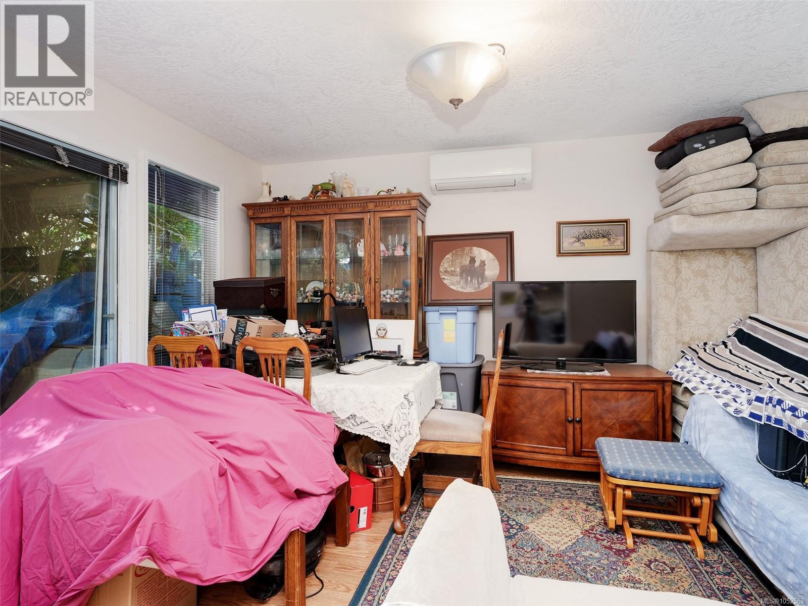 595 Delora Dr - 13