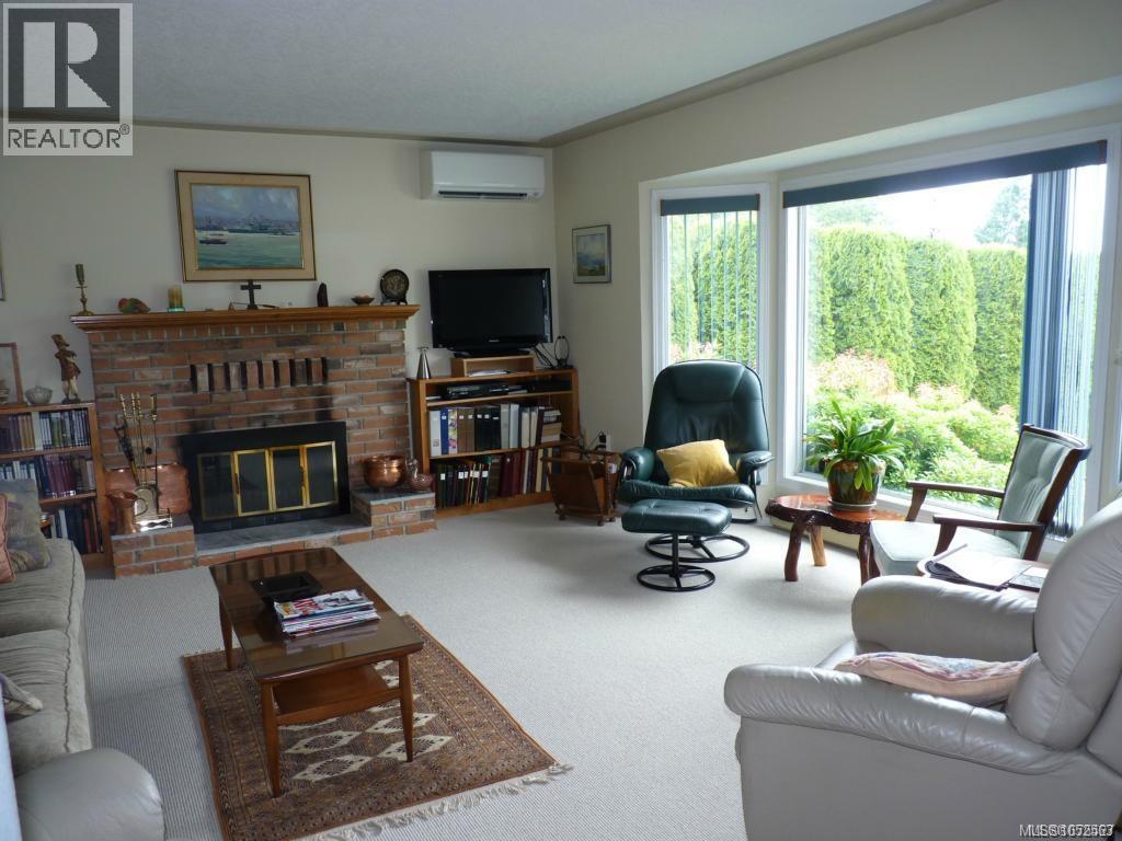 595 Delora Dr - 28