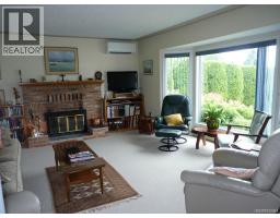 595 Delora Dr, Colwood, BC V9C3S2 Photo 28