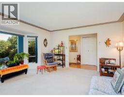 Family room - 595 Delora Dr, Colwood, BC V9C3S2 Photo 6