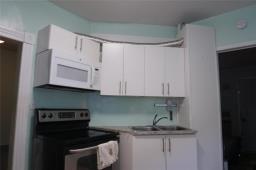 Dining room - 513 Simcoe Street, Winnipeg, MB R3G1W4 Photo 6