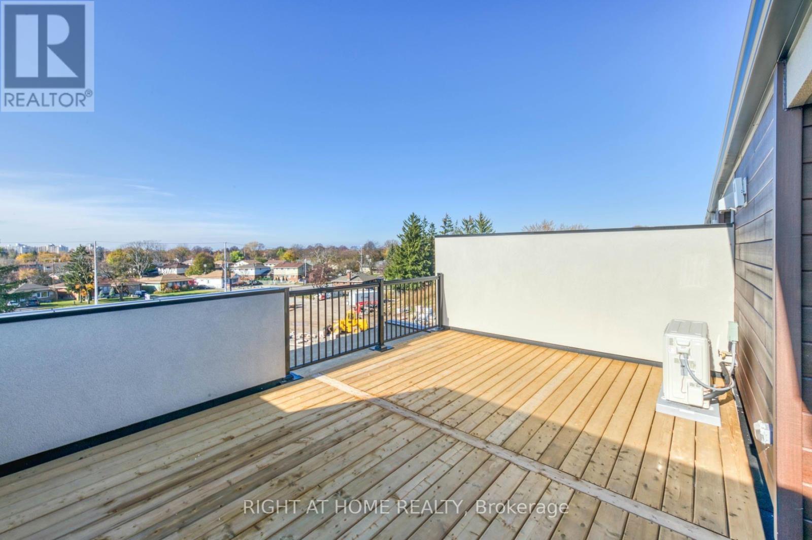 #20 292 VINE STREET - 21