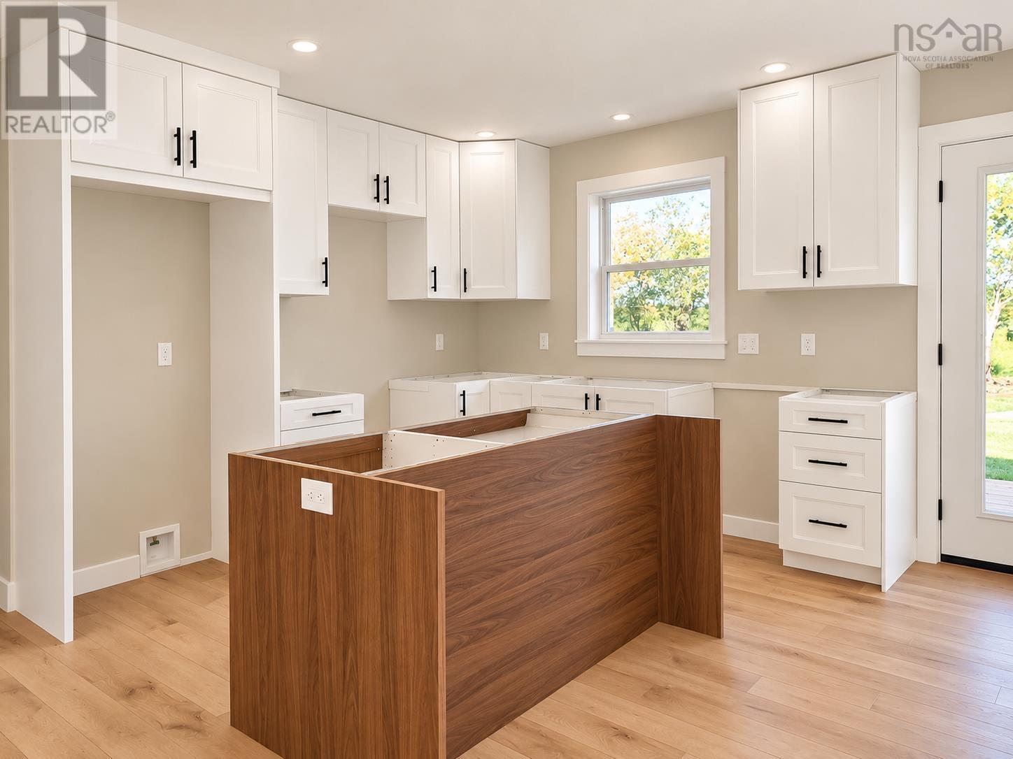 Property 8 of 25 of 1059 Wentworth Road