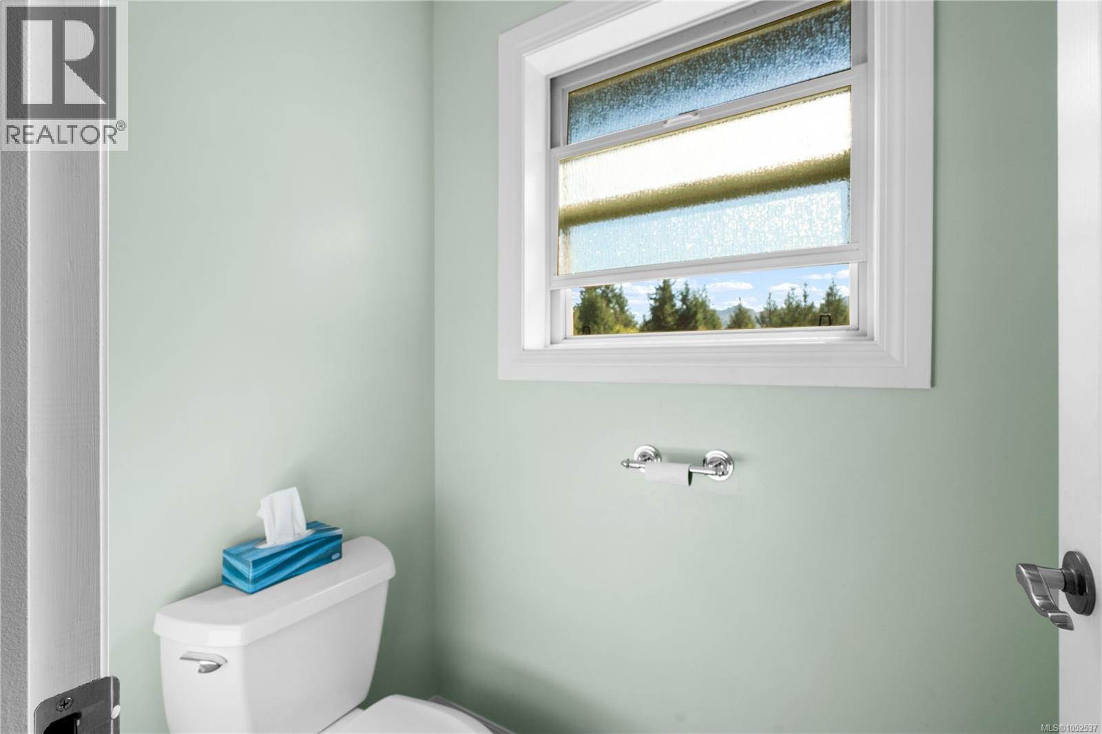 762 Memory Lane, Mill Bay