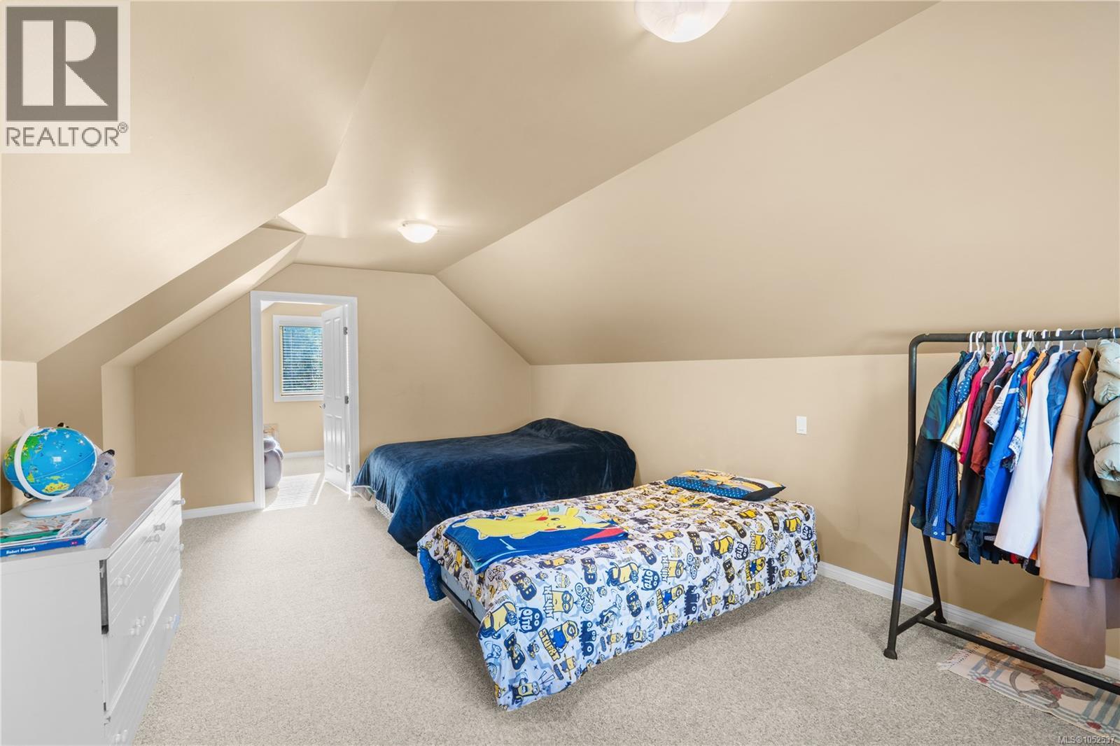  762 Memory Lane, Mill Bay