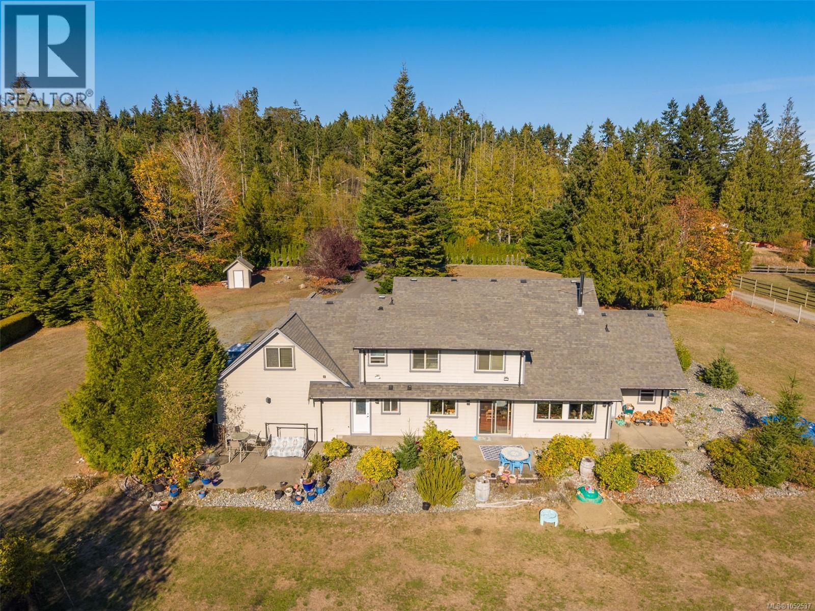  762 Memory Lane, Mill Bay