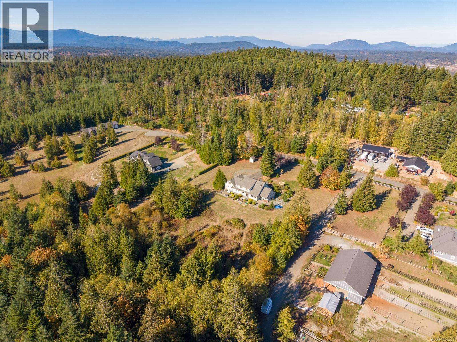  762 Memory Lane, Mill Bay