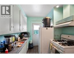 39 Russell Street, Leamington, ON N8H1V1 Photo 17