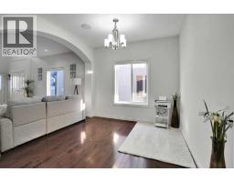 4pc Bathroom - 293 Saddlelake Drive Ne, Calgary, AB T3J0B5 Photo 12
