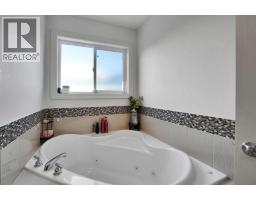 293 Saddlelake Drive Ne, Calgary, AB T3J0B5 Photo 35