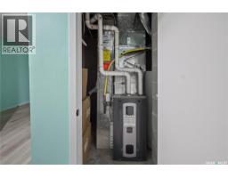 300 Osler Street, Regina, SK S4R1V6 Photo 32