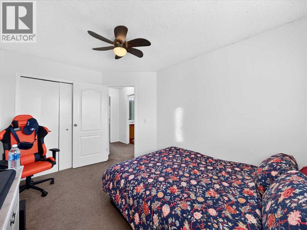 421 Martindale Drive NE - photo 34