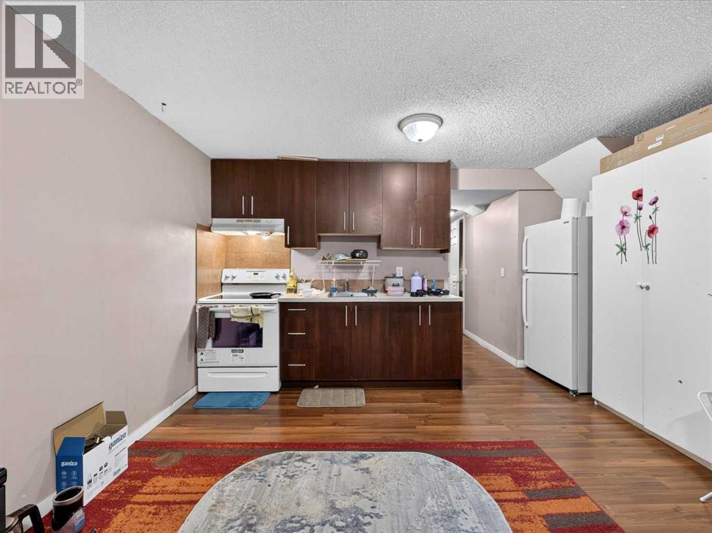 421 Martindale Drive NE - photo 40