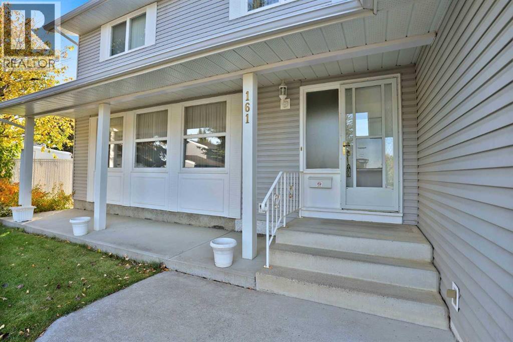 161 Braniff Crescent SW - photo 15