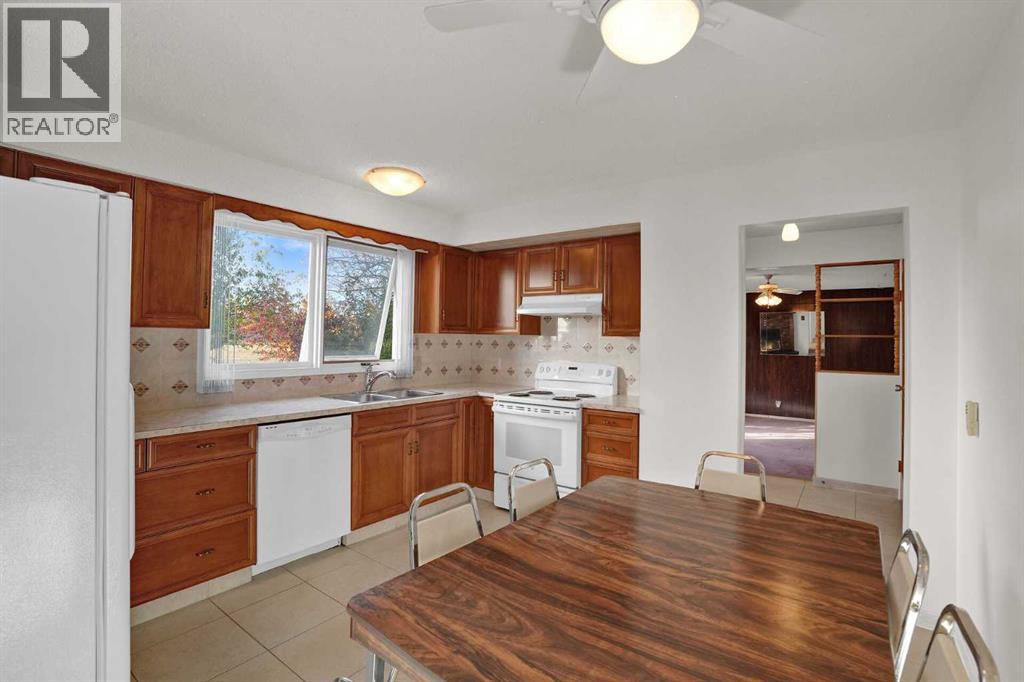 161 Braniff Crescent SW - photo 21