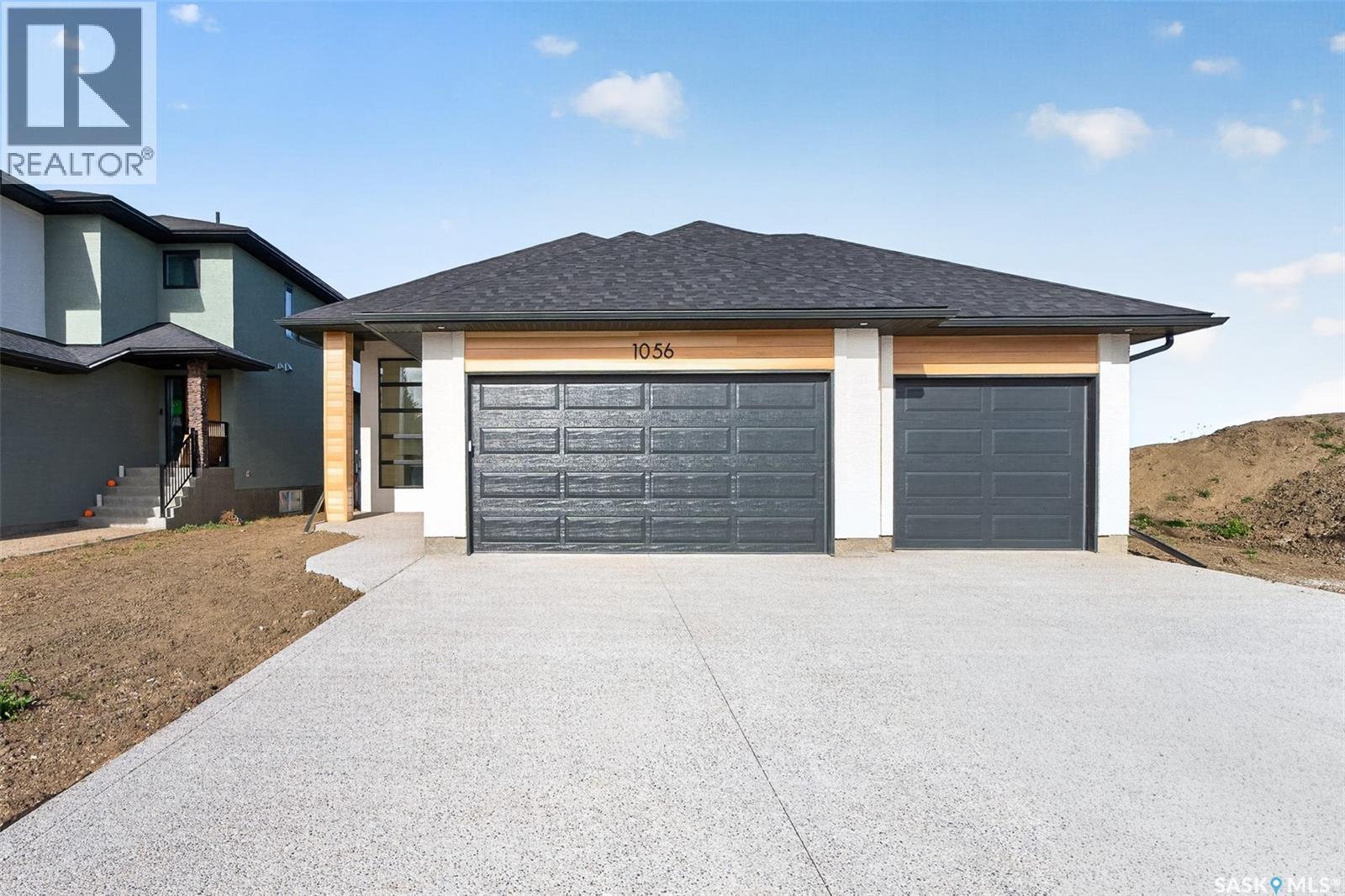 1056 West Park BOULEVARD - 2
