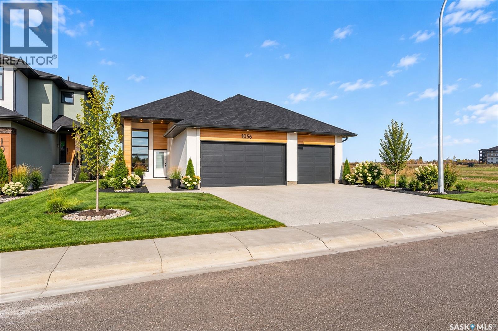 1056 West Park BOULEVARD - 5
