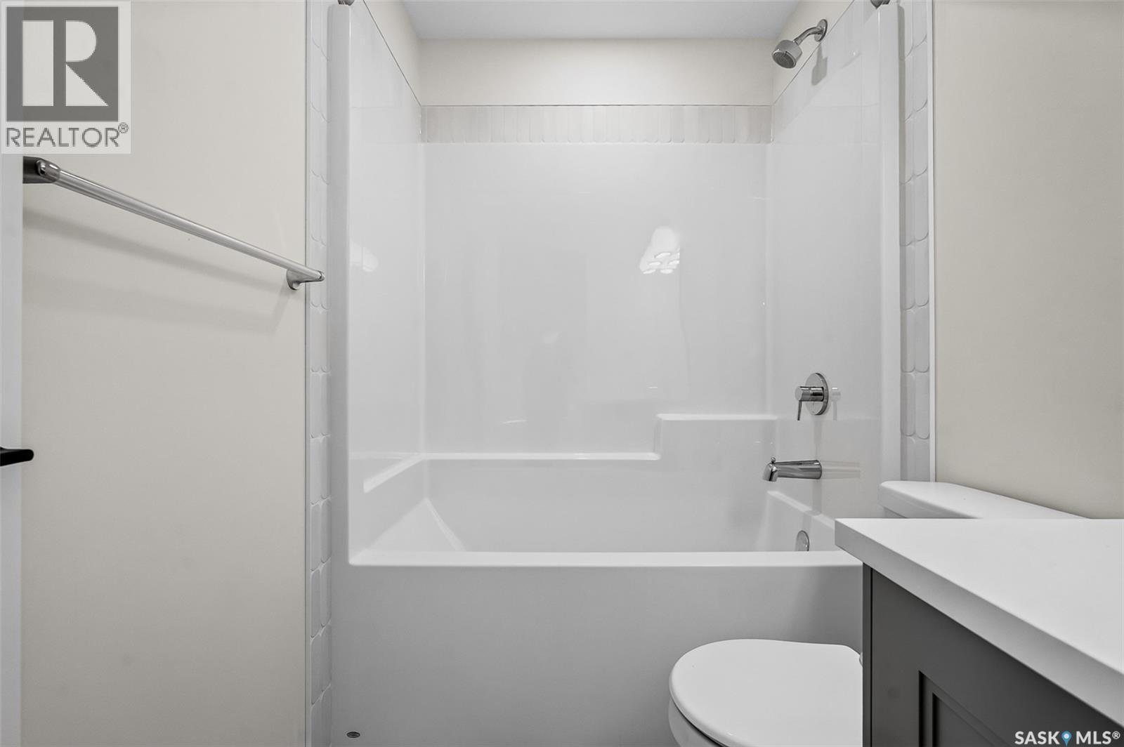 1056 West Park BOULEVARD - 52