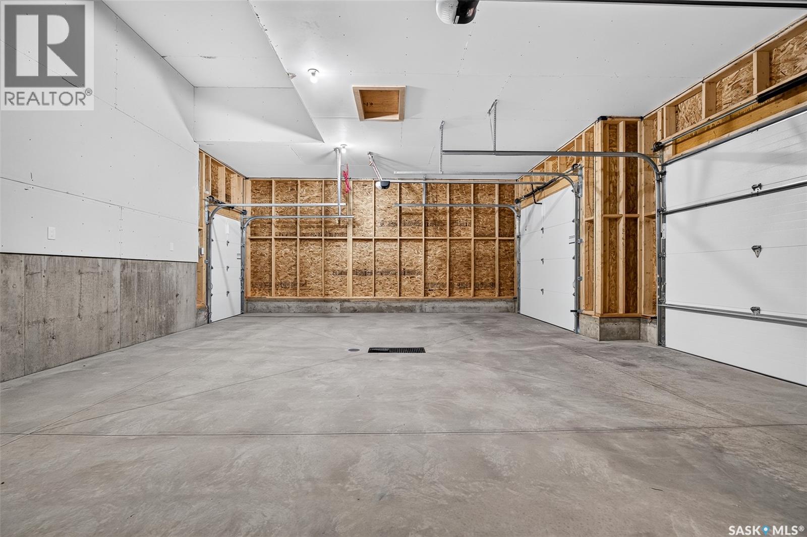 1056 West Park BOULEVARD - 60
