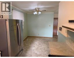 9 Wells, Red Deer, AB T4N5Y2 Photo 9