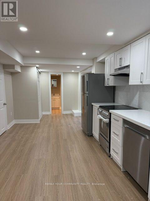 66 Vanessa Place, Whitby, ON photo 10