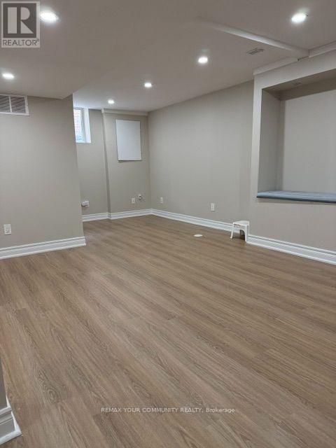 66 Vanessa Place, Whitby, ON photo 2