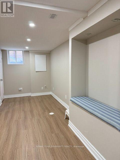 66 Vanessa Place, Whitby, ON photo 3