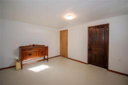 57 Saskatchewan Street, Strathclair, MB R0J2C0 Photo 29