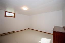 57 Saskatchewan Street, Strathclair, MB R0J2C0 Photo 28