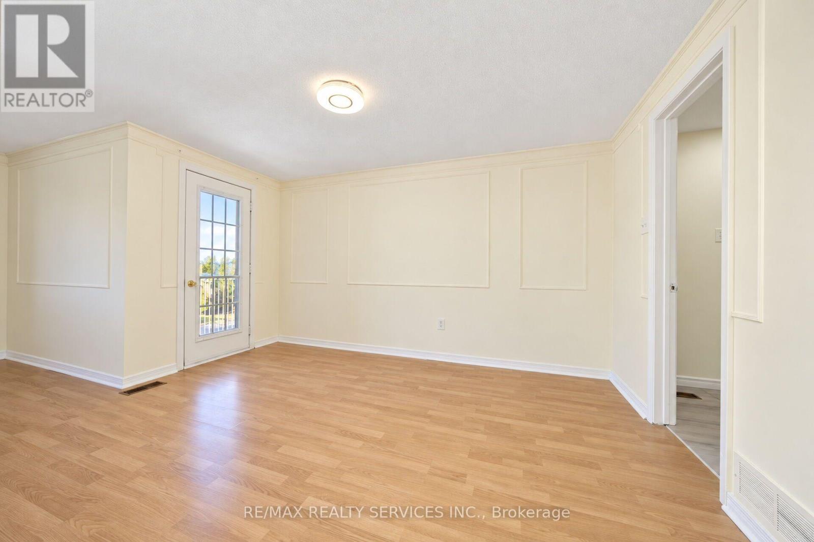 54 PICKARD LANE - 27