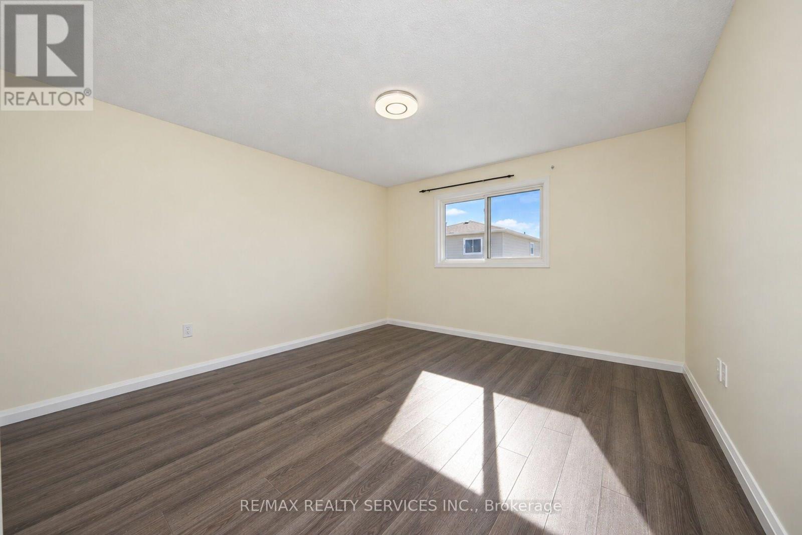 54 PICKARD LANE - 34
