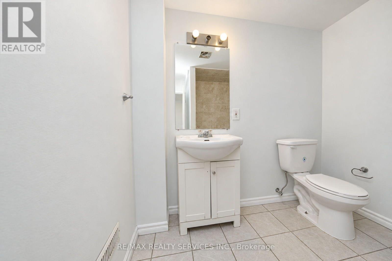 54 PICKARD LANE - 43