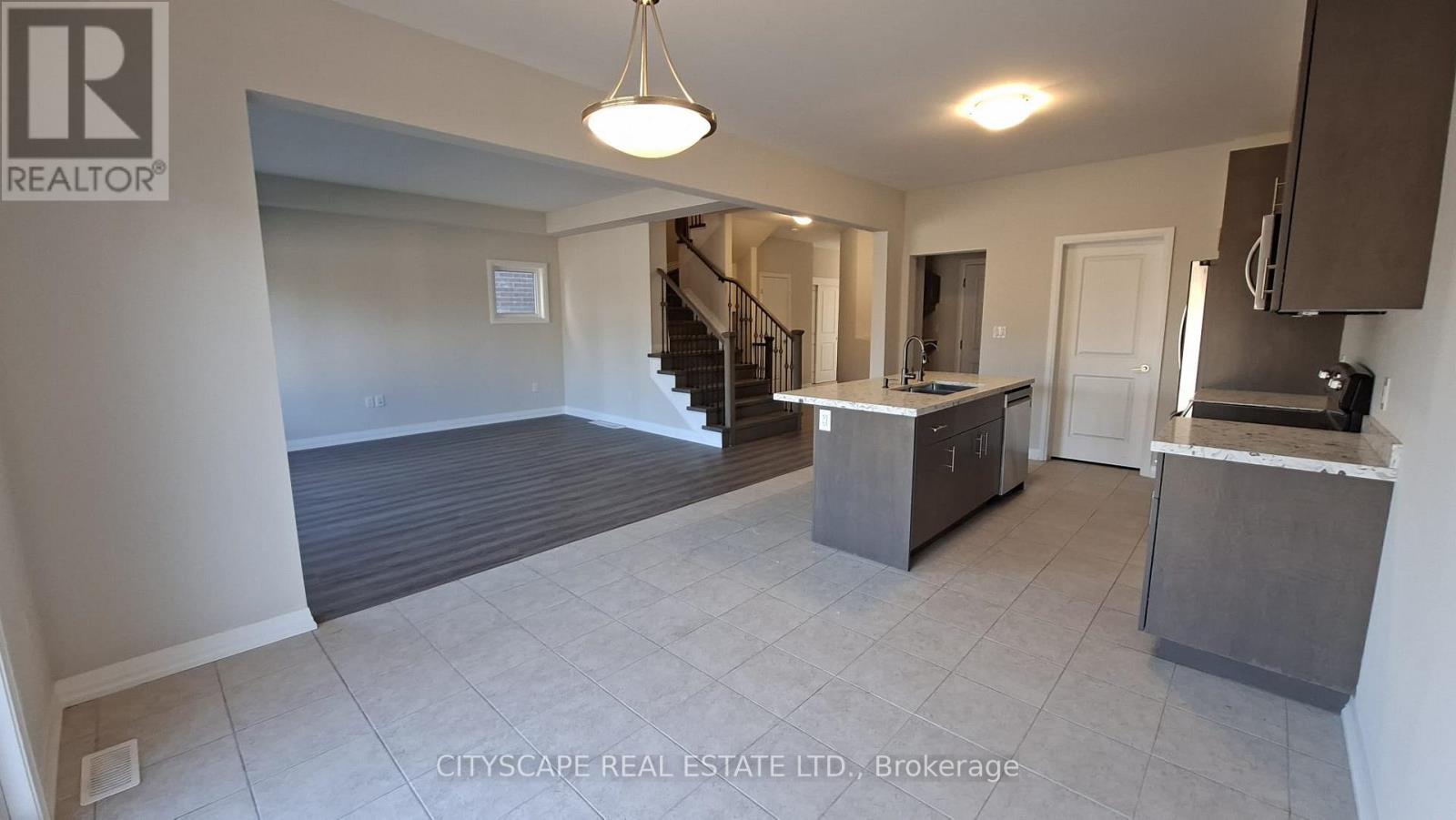 69 BUR OAK DRIVE - 3