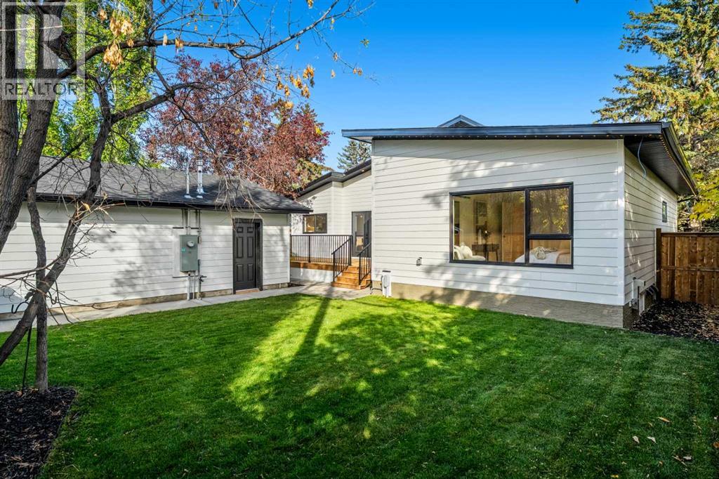 151 Waterloo Drive SW - photo 14